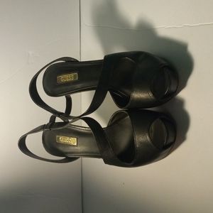 Black Guess heels